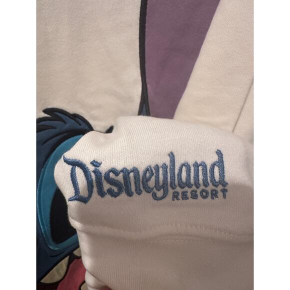 NWT Disney Resorts Disneyland Stitch Crewneck Pullover Embroidered Patch XL - Picture 3 of 4
